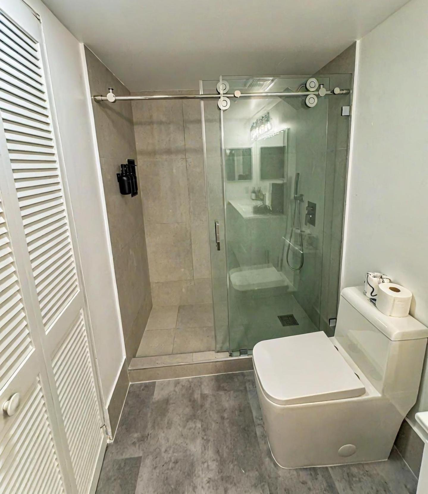 Elegant Centric Vibrant Pool Jacuzzi Free Parking Apartment Miami Bagian luar foto
