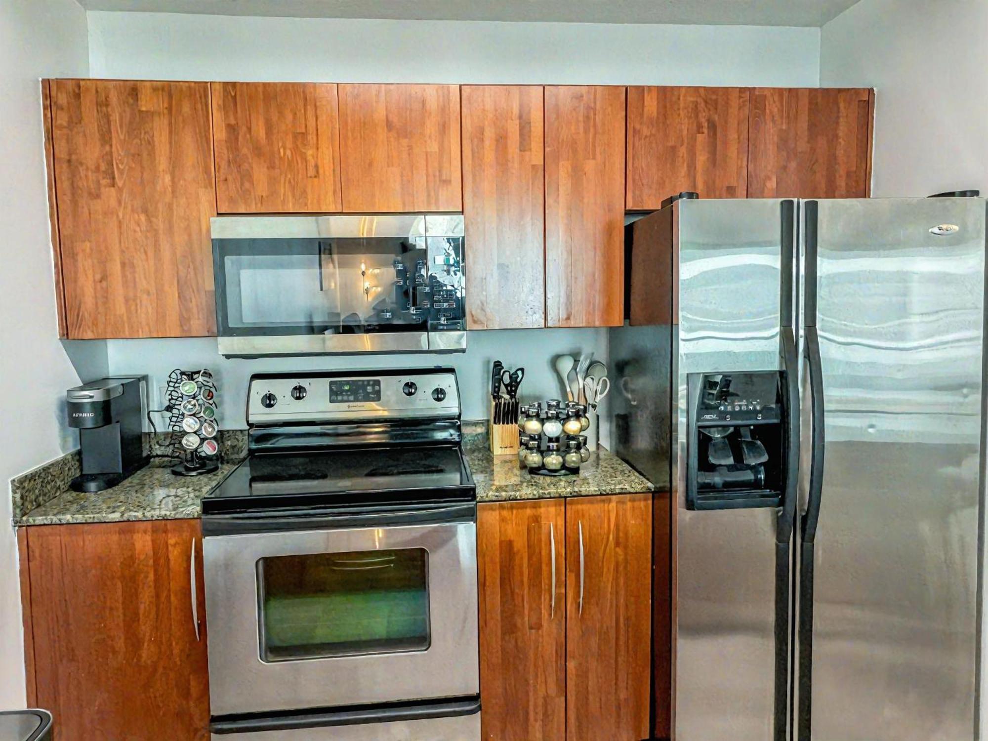 Elegant Centric Vibrant Pool Jacuzzi Free Parking Apartment Miami Bagian luar foto